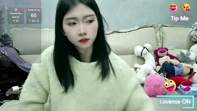 xiaoLI-2025 online show from 01/11/26, 02:55