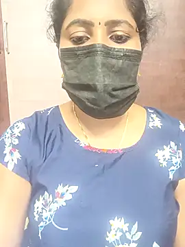 Snapshot of vasundhara26 chatting on 09/12/25, 07:03 vasundhara26 online show from 09/12/25, 07:03