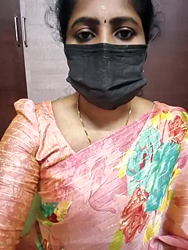 Snapshot of vasundhara26 chatting on 10/04/25, 08:29 vasundhara26 online show from 10/04/25, 08:29