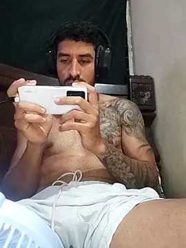 Alexsexygamer online show from 04/07/26, 01:28