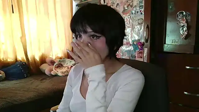 Terraelowen online show from 04/11/26, 07:18