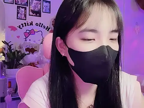 Snapshot of keelinnn19 chatting on 09/09/25, 05:56 keelinnn19 online show from 09/09/25, 05:56