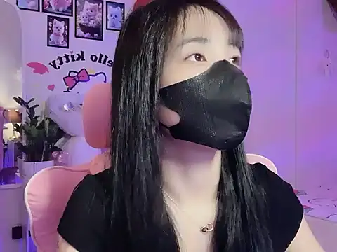 Snapshot of keelinnn19 chatting on 09/20/25, 05:36 keelinnn19 online show from 09/20/25, 05:36