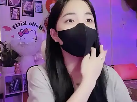 Snapshot of keelinnn19 chatting on 09/27/25, 07:08 keelinnn19 online show from 09/27/25, 07:08