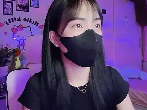 Snapshot of keelinnn19 chatting on 10/09/25, 06:50 keelinnn19 online show from 10/09/25, 06:50