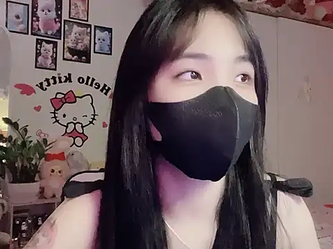 Snapshot of keelinnn19 chatting on 11/08/25, 06:40 keelinnn19 online show from 11/08/25, 06:40