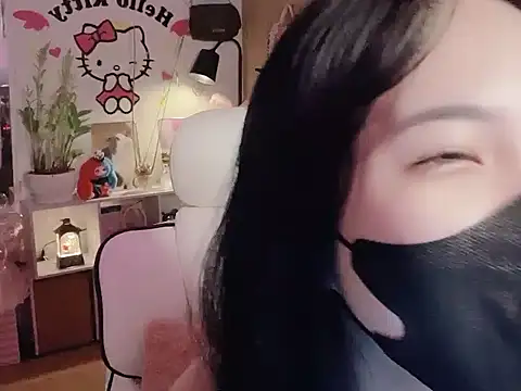 keelinnn19 online show from 02/20/26, 04:18