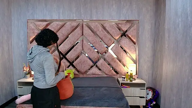 Babyyrasta666 online show from 10/18/25, 04:15