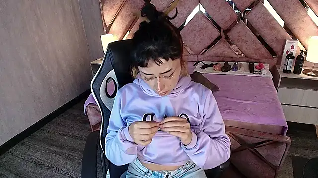 Babyyrasta666 online show from 02/04/26, 03:12