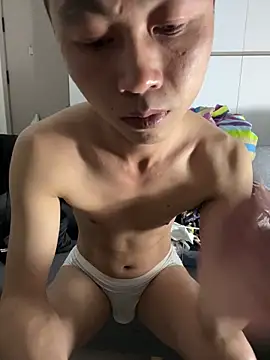 Snapshot of XiaojijiA chatting on 06/15/26, 04:09 XiaojijiA online show from 06/15/26, 04:09