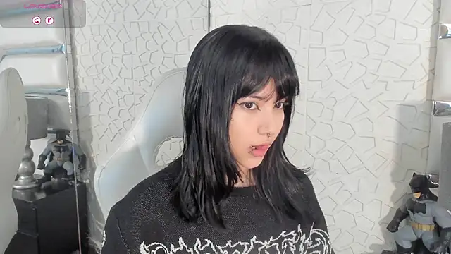 Snapshot of TatiLee chatting on 02/25/26, 03:54 TatiLee online show from 02/25/26, 03:54