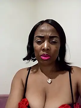 SEXYMOANSXX online show from 02/02/26, 05:17