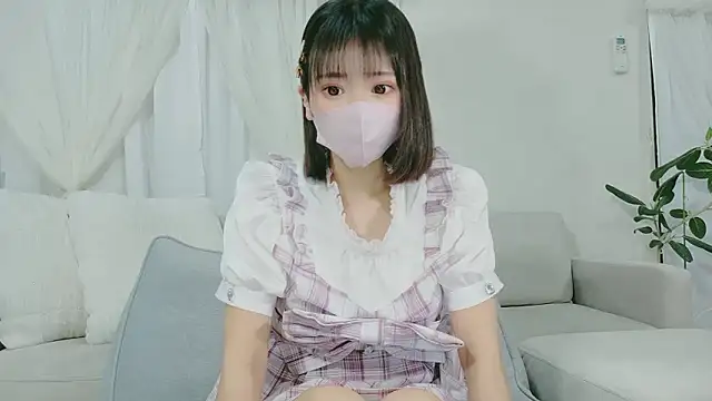 Snapshot of anone10101 chatting on 04/07/26, 02:06 anone10101 online show from 04/07/26, 02:06