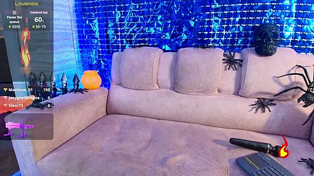 Snapshot of venus_firekiss chatting on 10/15/25, 10:26 venus firekiss online show from 10/15/25, 10:26