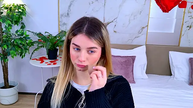 SweetyLicky online show from 02/12/26, 04:13