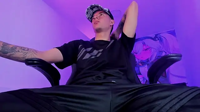 Snapshot of Fran_Boy chatting on 09/11/25, 03:28 Fran Boy online show from 09/11/25, 03:28