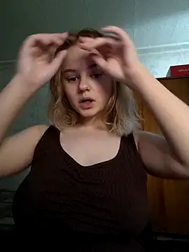 SlipperSherry online show from 11/20/25, 05:29