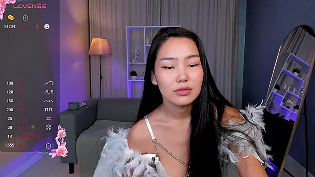 Snapshot of AsianCheek chatting on 11/06/25, 01:17 AsianCheek online show from 11/06/25, 01:17