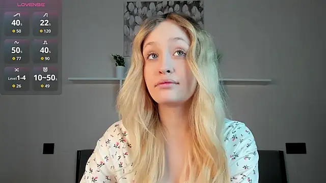 Julliakoill online show from 11/12/25, 07:31