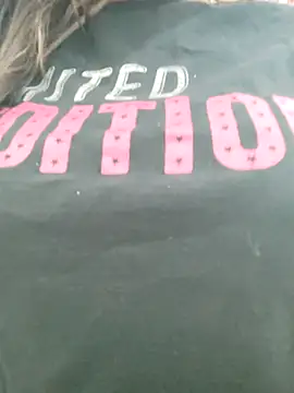 Snapshot of Kayna_Rawat chatting on 11/09/25, 10:46 Kayna Rawat online show from 11/09/25, 10:46