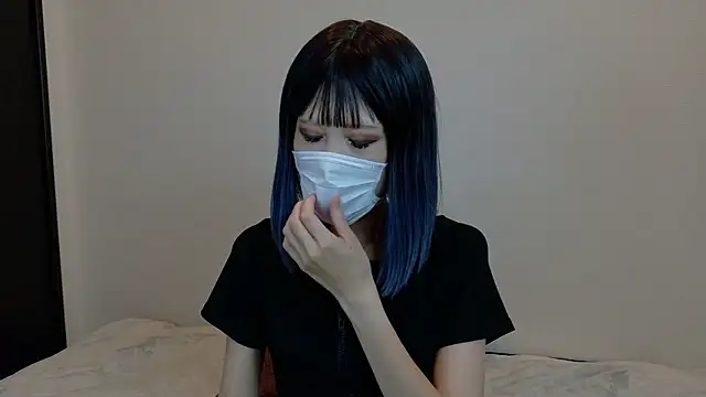 sarina at online show from 10/11/25, 07:29