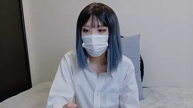 Snapshot of sarina_at chatting on 06/11/26, 04:21 sarina at online show from 06/11/26, 04:21