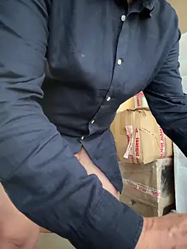 Snapshot of Asgeir_BCN chatting on 11/11/25, 03:01 Asgeir BCN online show from 11/11/25, 03:01