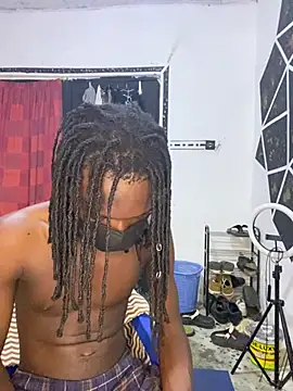 Snapshot of Jaydemasked chatting on 04/07/26, 10:48 Jaydemasked online show from 04/07/26, 10:48