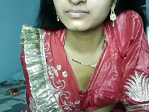 ROSE GOLDE online show from 06/14/26, 10:01