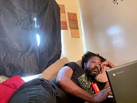 Snapshot of viceutk1 chatting on 09/28/25, 03:50 viceutk1 online show from 09/28/25, 03:50