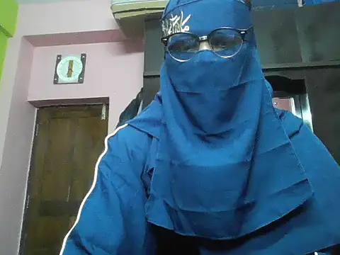 Snapshot of nasrin_katoon_7 chatting on 09/15/25, 10:26 nasrin katoon 7 online show from 09/15/25, 10:26