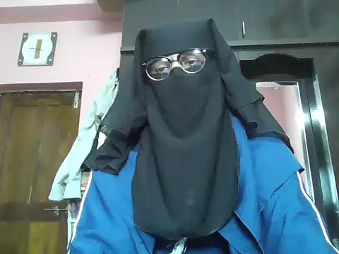 Snapshot of nasrin_katoon_7 chatting on 09/18/25, 09:33 nasrin katoon 7 online show from 09/18/25, 09:33