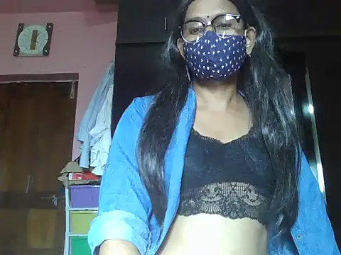 Snapshot of nasrin_katoon_7 chatting on 10/08/25, 09:51 nasrin katoon 7 online show from 10/08/25, 09:51