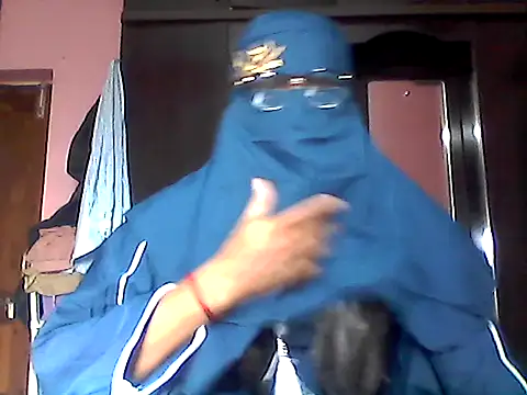 Snapshot of nasrin_katoon_7 chatting on 11/04/25, 09:52 nasrin katoon 7 online show from 11/04/25, 09:52