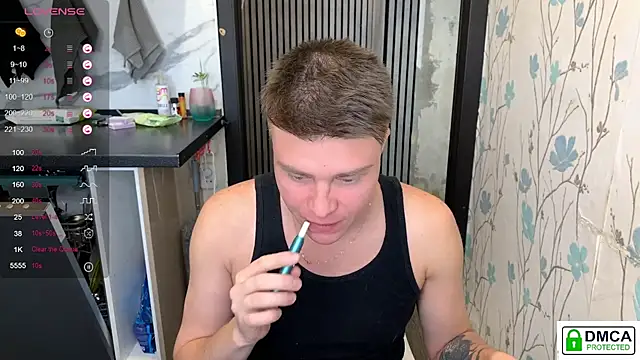 Snapshot of holy_eggs_02 chatting on 09/18/25, 05:20 holy eggs 02 online show from 09/18/25, 05:20