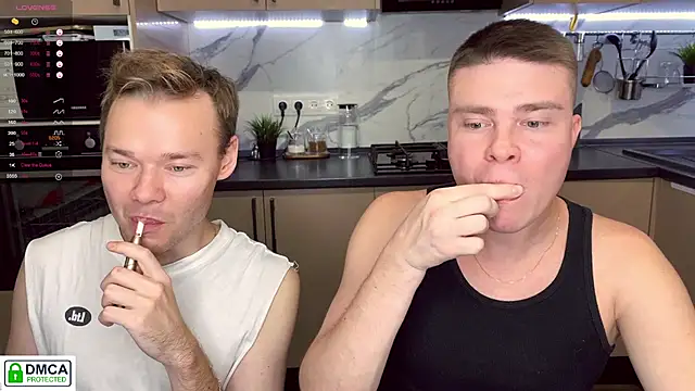 Snapshot of holy_eggs_02 chatting on 10/15/25, 05:57 holy eggs 02 online show from 10/15/25, 05:57