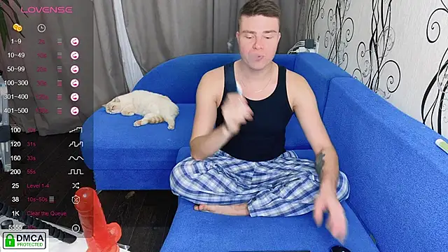 Snapshot of holy_eggs_02 chatting on 10/22/25, 06:02 holy eggs 02 online show from 10/22/25, 06:02