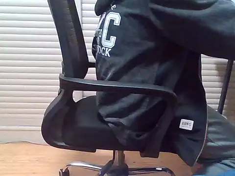 Snapshot of DAJIBA125 chatting on 03/25/26, 01:50 DAJIBA125 online show from 03/25/26, 01:50