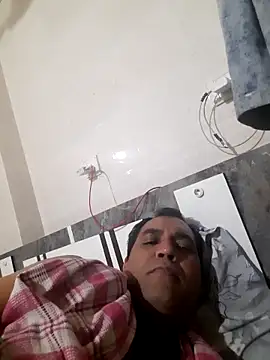 Hot-boy077 online show from 10/10/25, 03:22