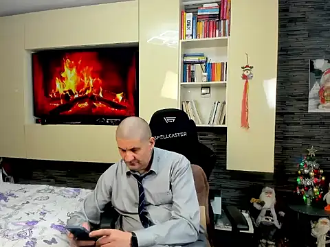 SpartacusDaddy48 online show from 02/16/26, 04:14