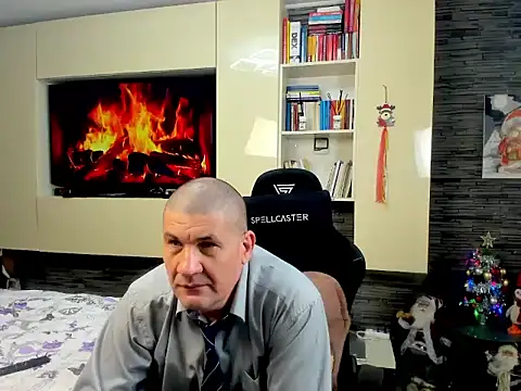 SpartacusDaddy48 online show from 02/17/26, 05:19