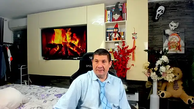 SpartacusDaddy48 online show from 03/25/26, 10:05