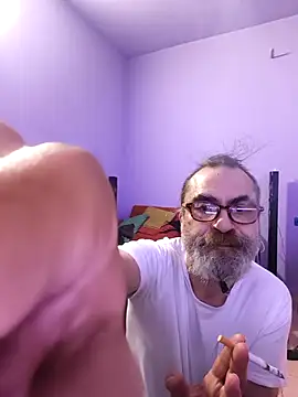 Snapshot of Sp71 chatting on 11/27/25, 11:01 Sp71 online show from 11/27/25, 11:01