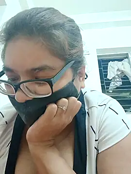 Elie couple143 online show from 09/27/25, 04:23