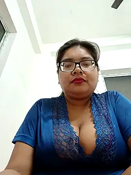 Elie couple143 online show from 11/29/25, 06:11