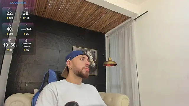 Maximo Wolff online show from 10/21/25, 08:09