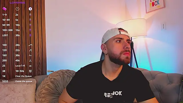 Maximo Wolff online show from 02/26/26, 07:46