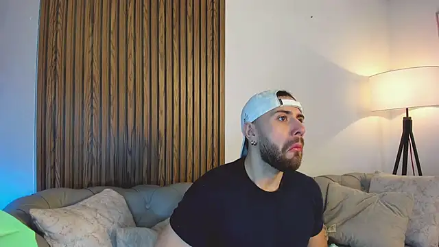 Maximo Wolff online show from 03/11/26, 08:04