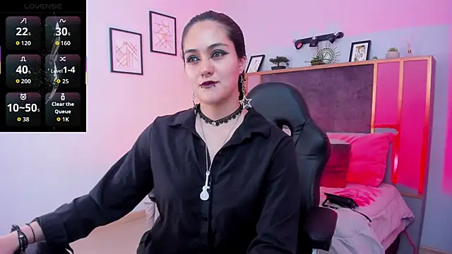 Snapshot of Azurra_amatto2 chatting on 10/31/25, 08:21 Azurra amatto2 online show from 10/31/25, 08:21