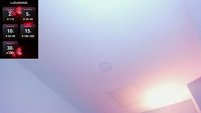Snapshot of Azurra_amatto2 chatting on 06/18/26, 08:57 Azurra amatto2 online show from 06/18/26, 08:57